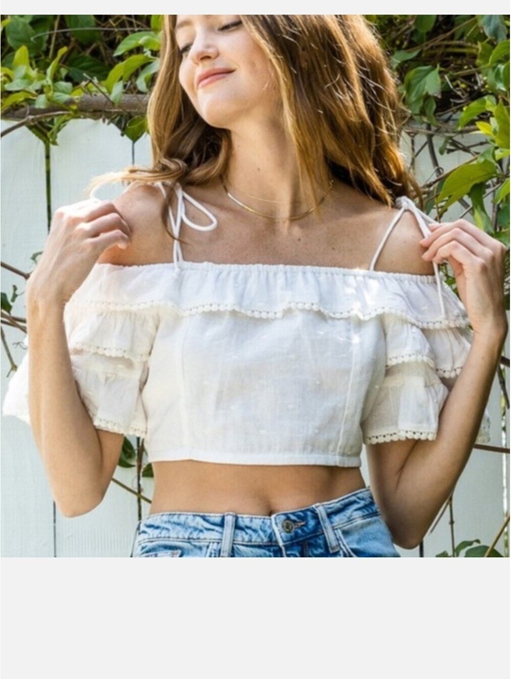 En Crème White Cotton Off-Shoulder Crop Top with Ruffle Sleeves